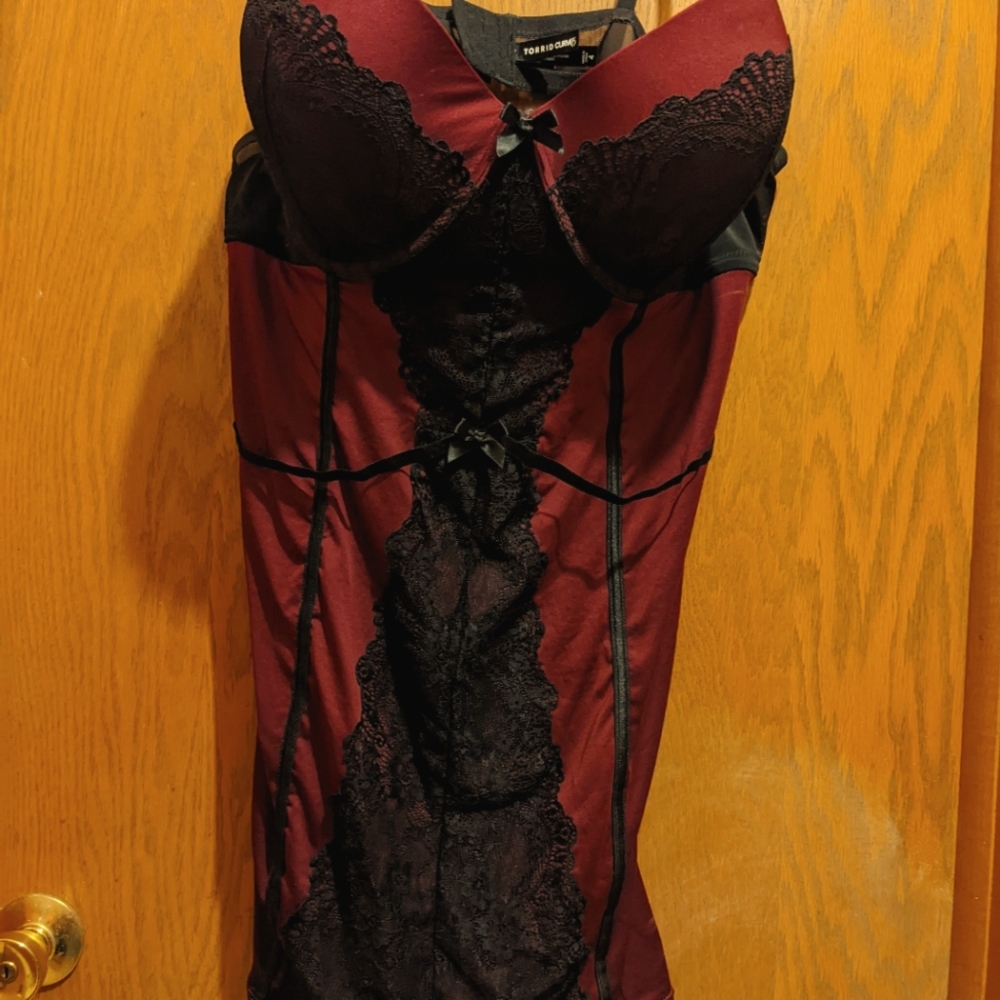 Torrid 4x chemise